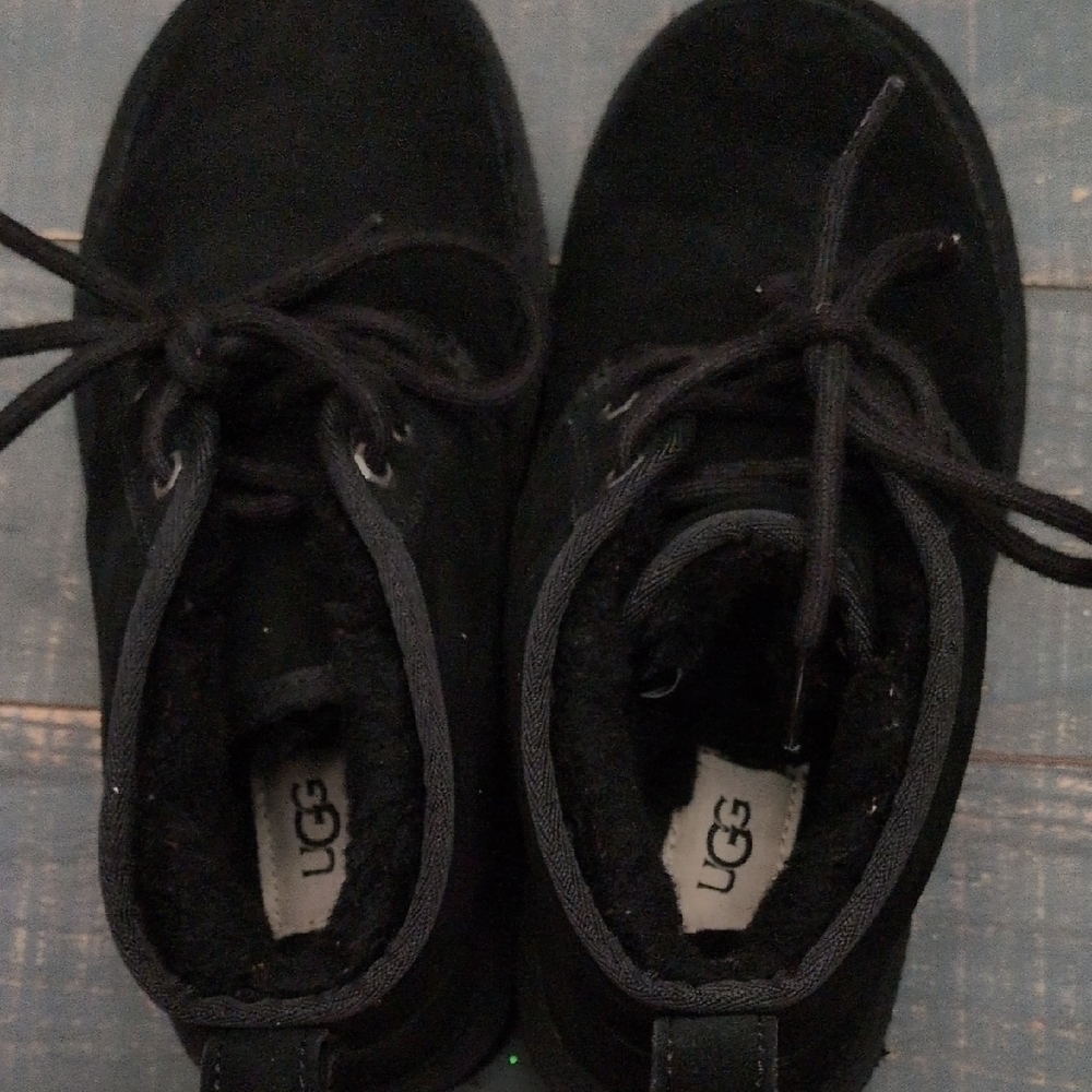 Ugg Australia Classic Black Lace-Up Ankle Boots - Picture 5 of 7